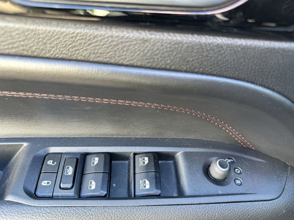 Used 2023 Jeep Compass Trailhawk image 15