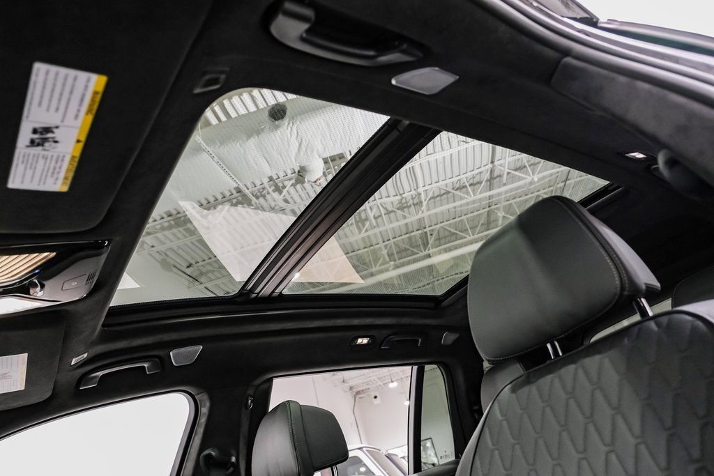 Used 2024 BMW ALPINA XB7 image 7