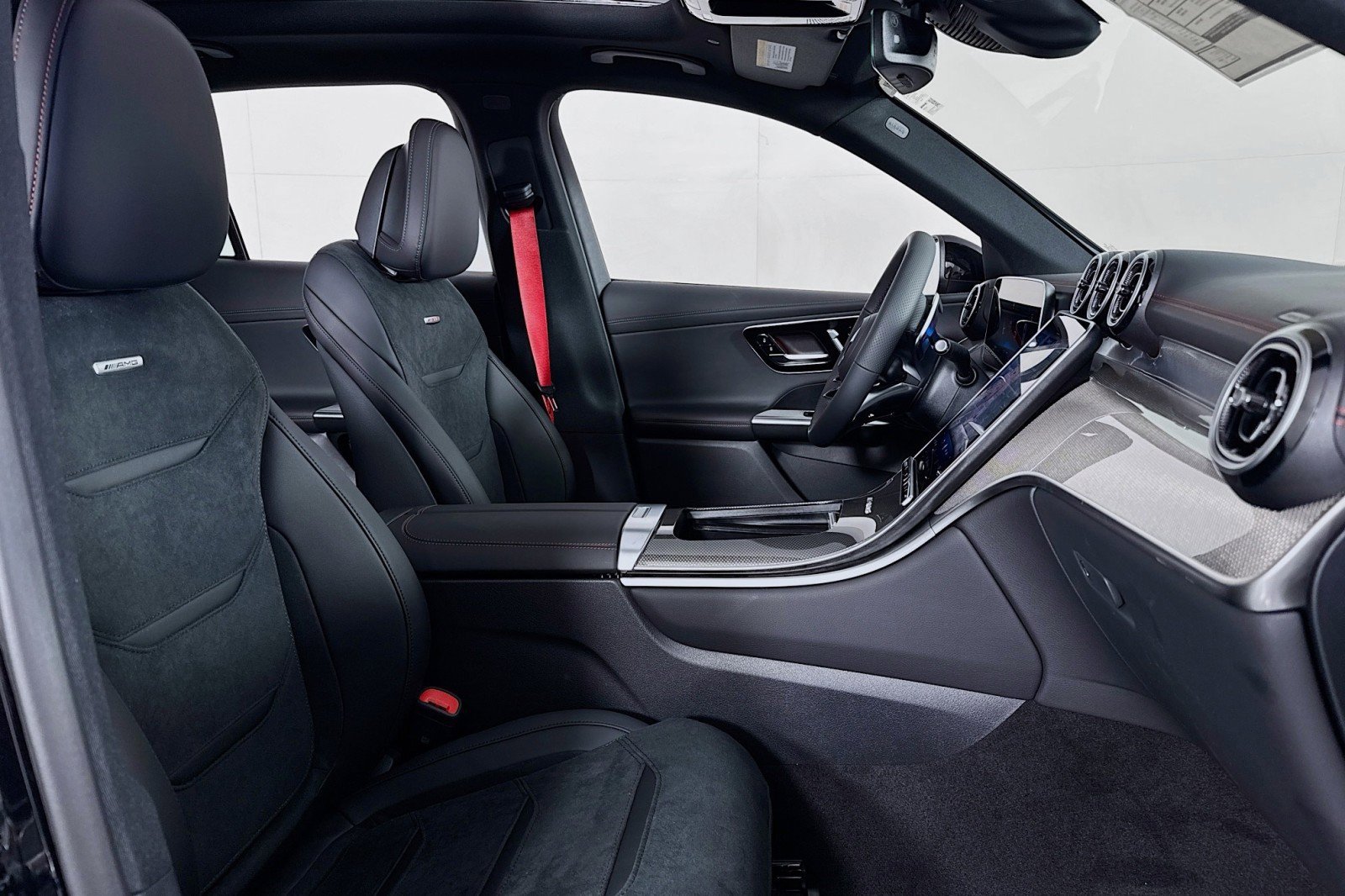 New 2026 Mercedes-Benz GLC 43 AMG 4MATIC image 6