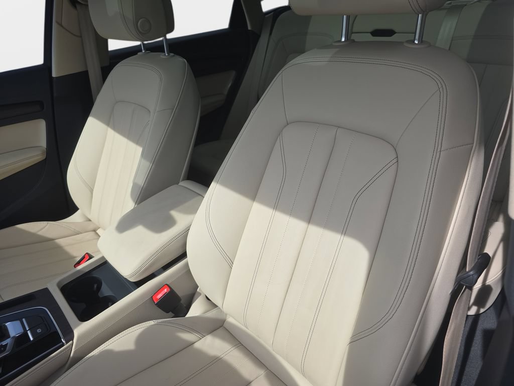 Certified 2023 Audi Q5 2.0T Premium Plus w/ Premium Plus Package AWD/4WD image 24