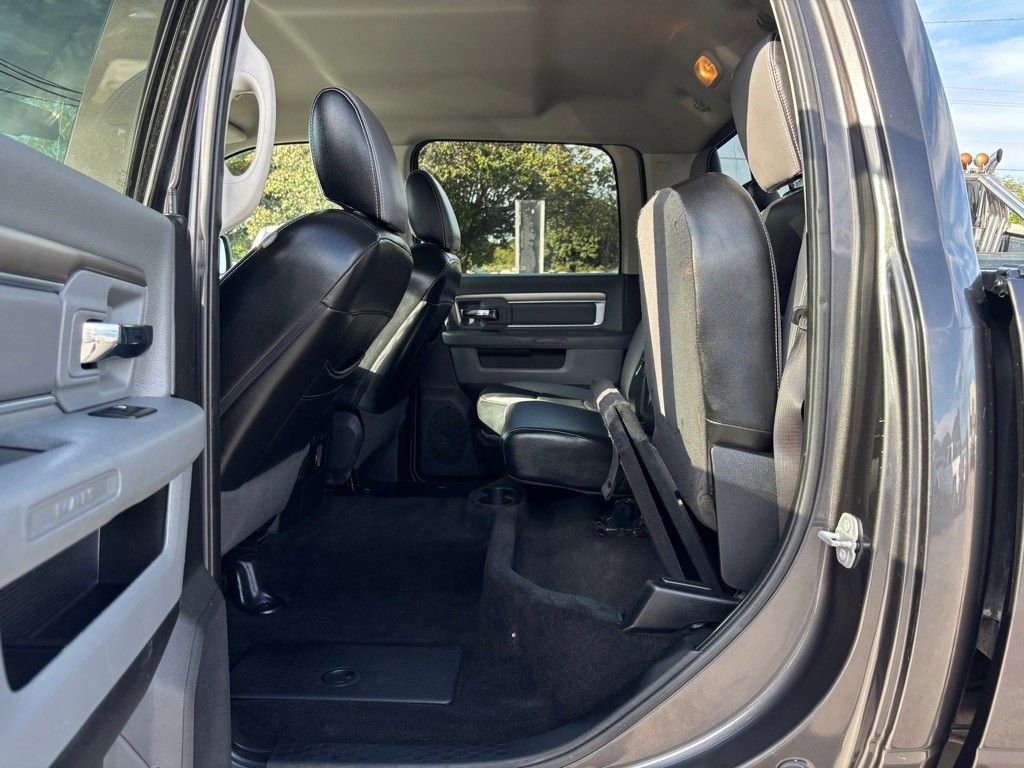 Used 2018 RAM 2500 Big Horn image 23