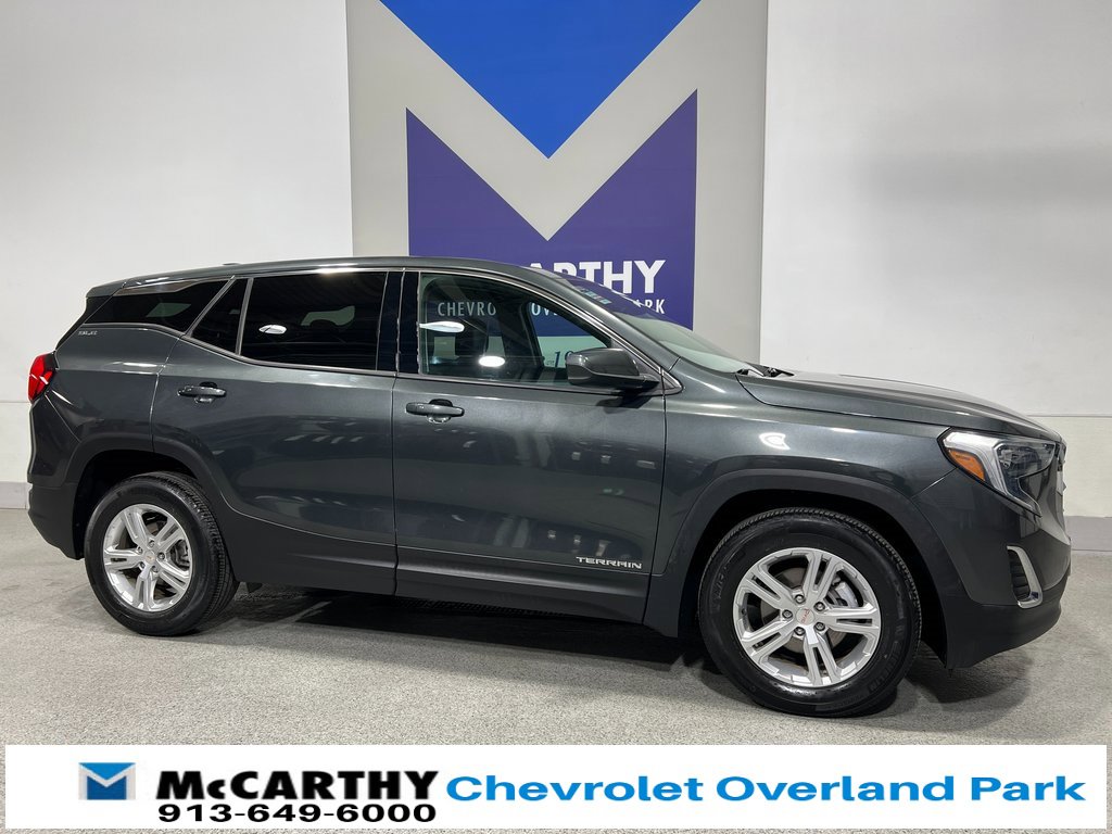 Used 2020 GMC Terrain SLE image 3