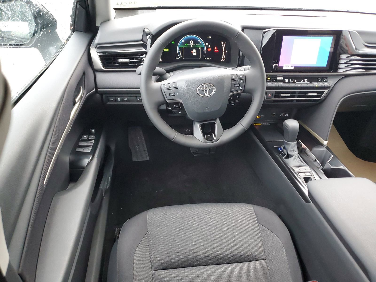 Used 2026 Toyota Camry LE w/ Convenience Package image 11