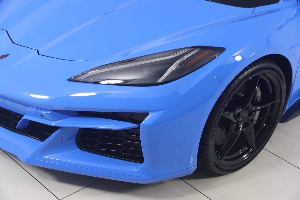 Used 2025 Chevrolet Corvette E-Ray AWD/4WD image 59