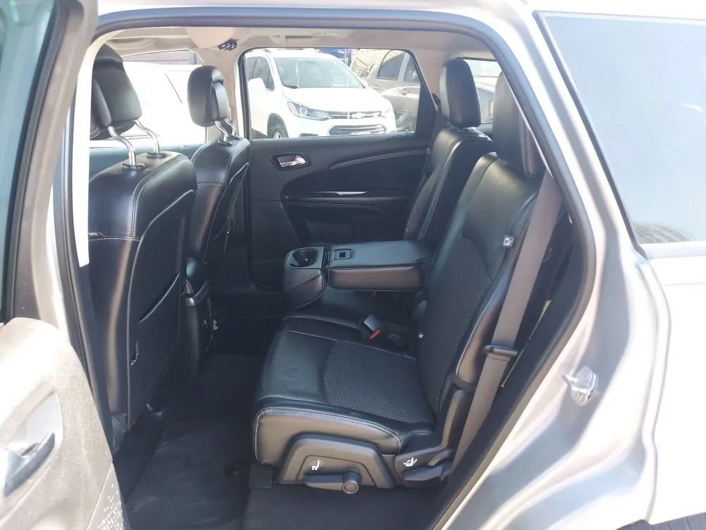 Used 2020 Dodge Journey Crossroad FWD image 6