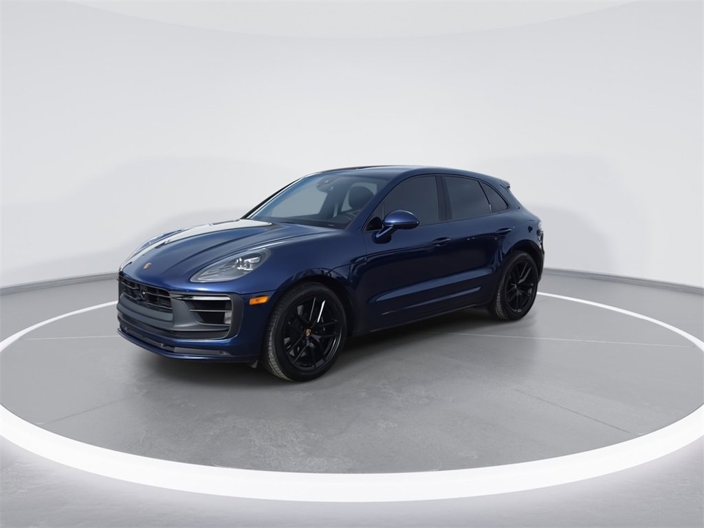 Used 2024 Porsche Macan GTS image 4