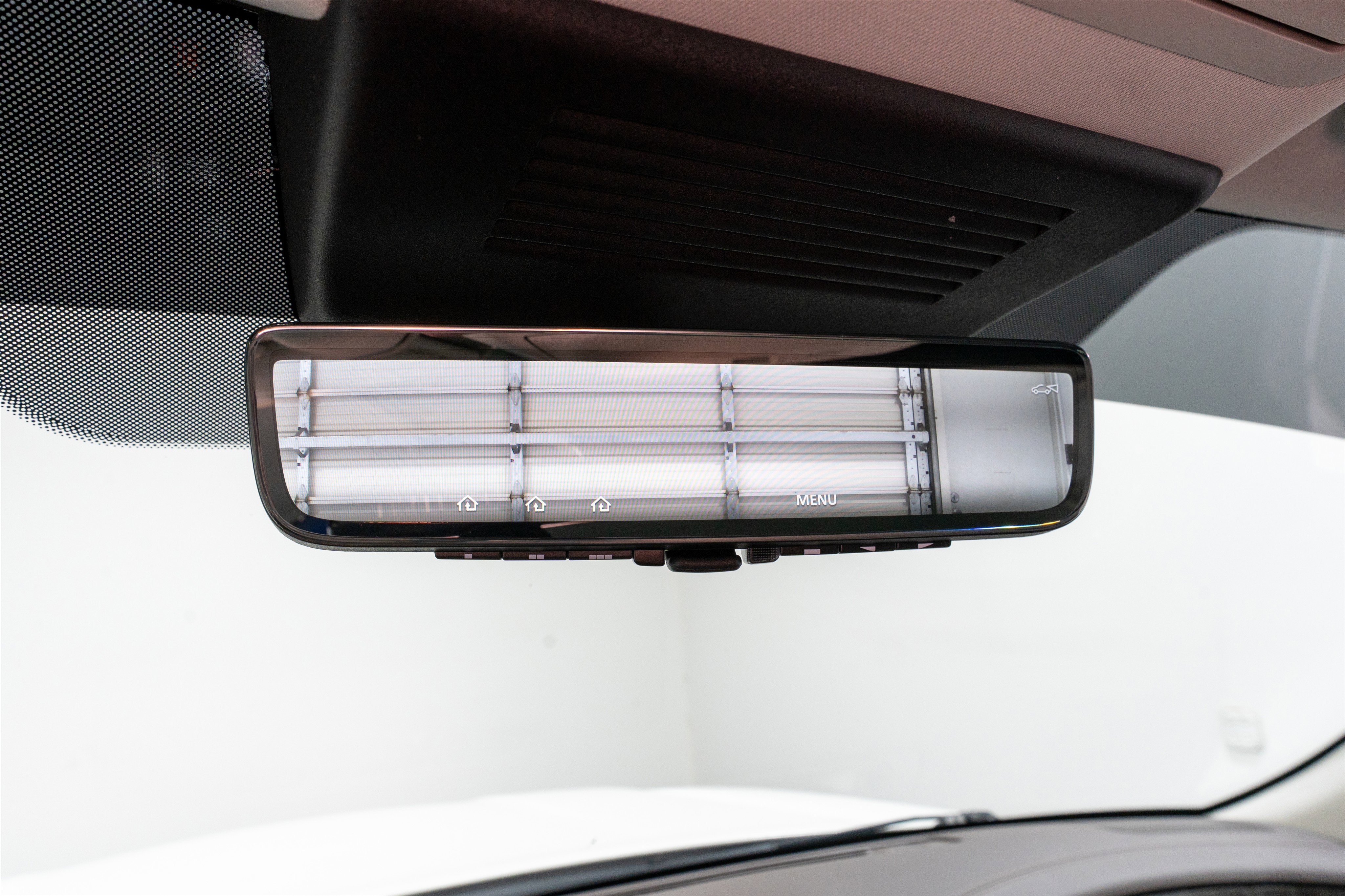 Used 2023 Nissan Armada Platinum w/ Captain's Chairs Package image 18