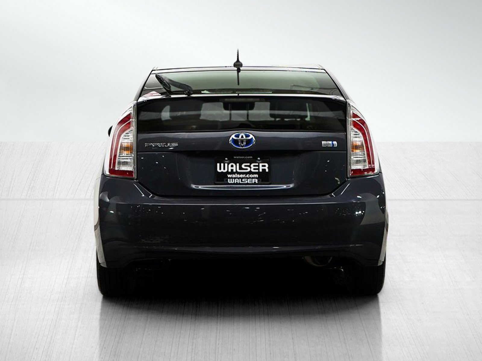 Used 2013 Toyota Prius Four FWD image 4