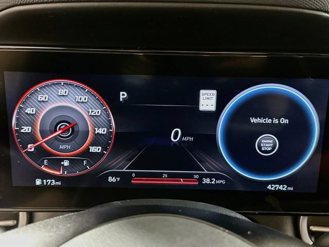 Used 2023 Hyundai Elantra Limited FWD image 17