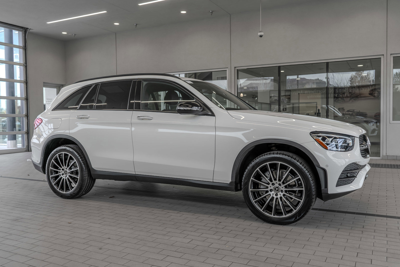 Used 2021 Mercedes-Benz GLC 300 GLC 300 image 12