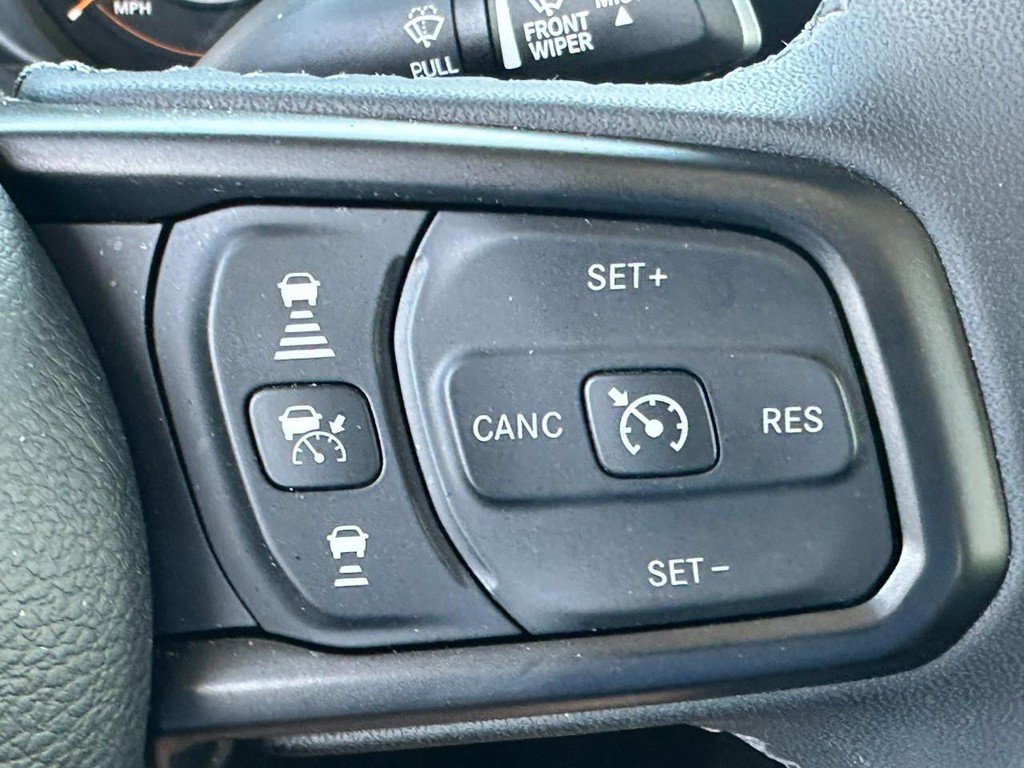 Used 2026 Jeep Gladiator Mojave AWD/4WD image 19