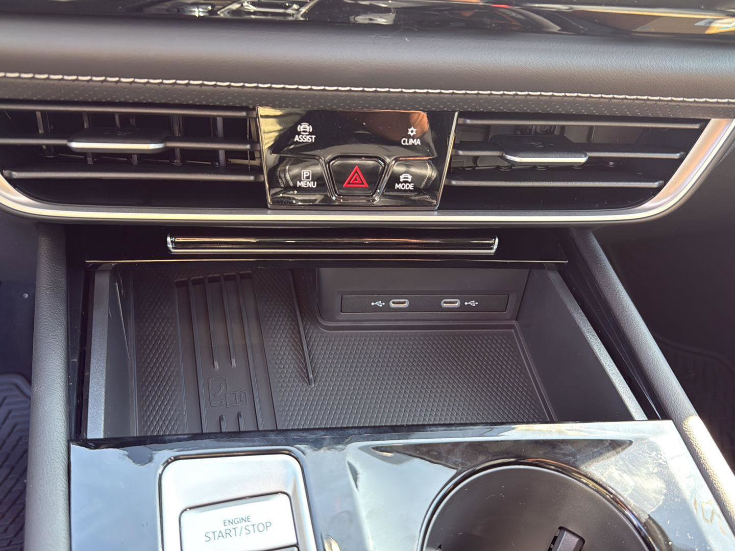 New 2026 Volkswagen Atlas SE image 22