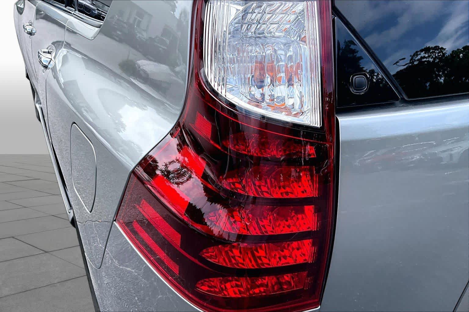Used 2022 Lexus GX 460 Premium AWD/4WD image 28