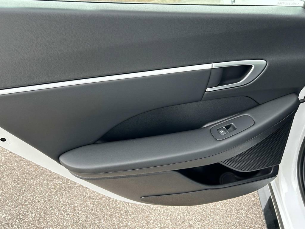 New 2025 Hyundai Sonata SEL image 20