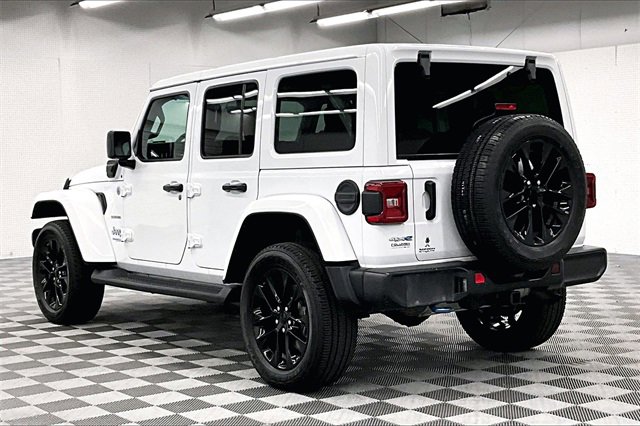 Used 2021 Jeep Wrangler Unlimited Sahara video 2