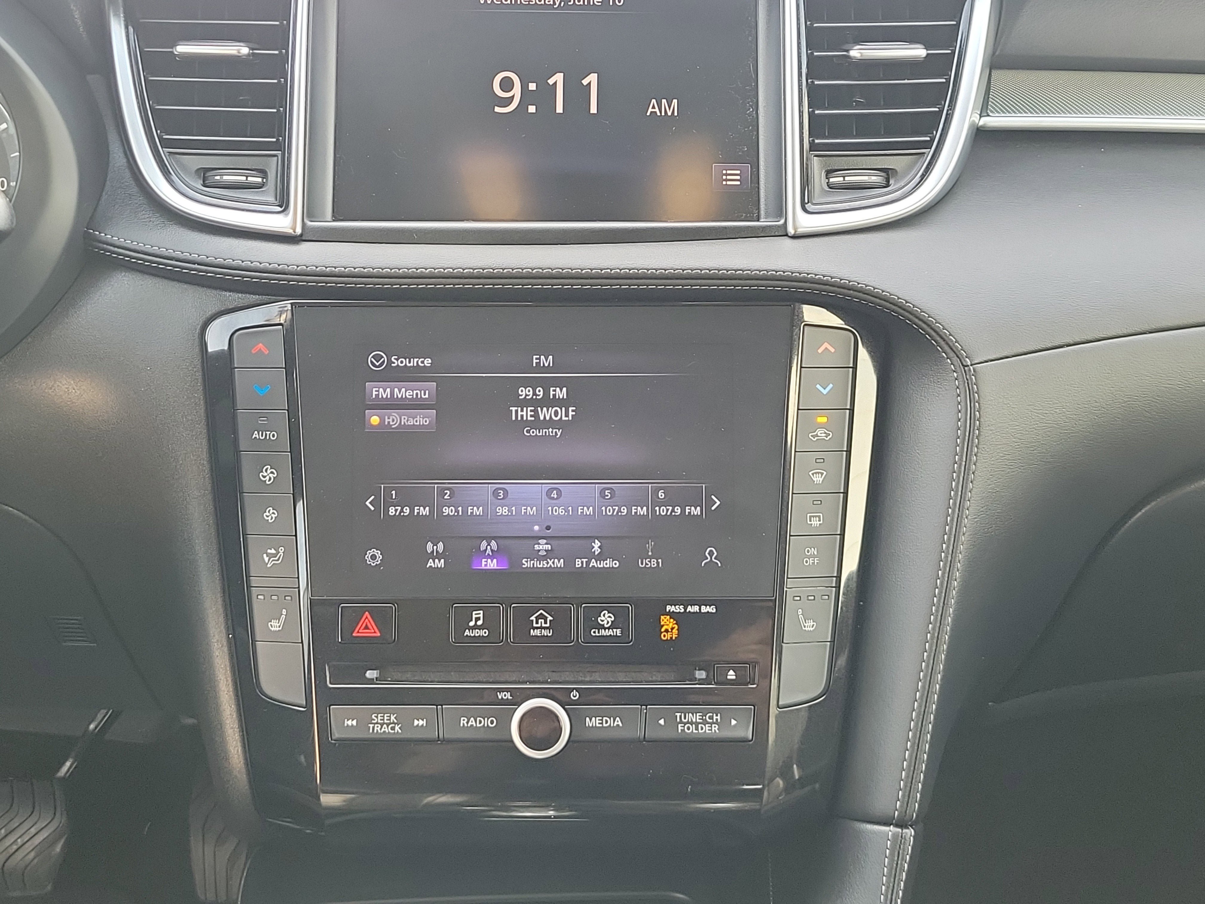 Used 2021 INFINITI QX50 Luxe w/ Cargo Package AWD/4WD image 24