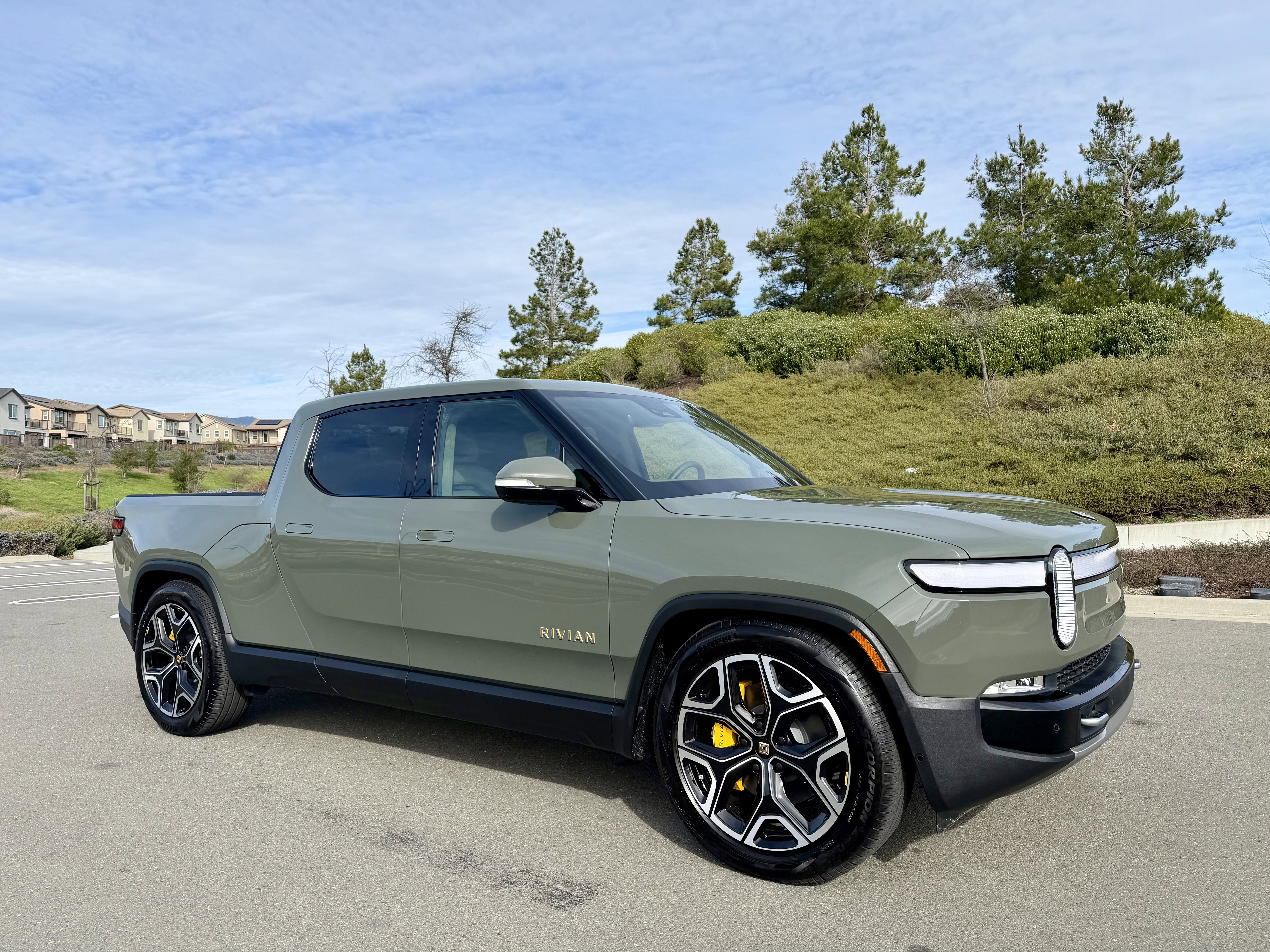 Used 2022 Rivian R1T Launch Edition image 13