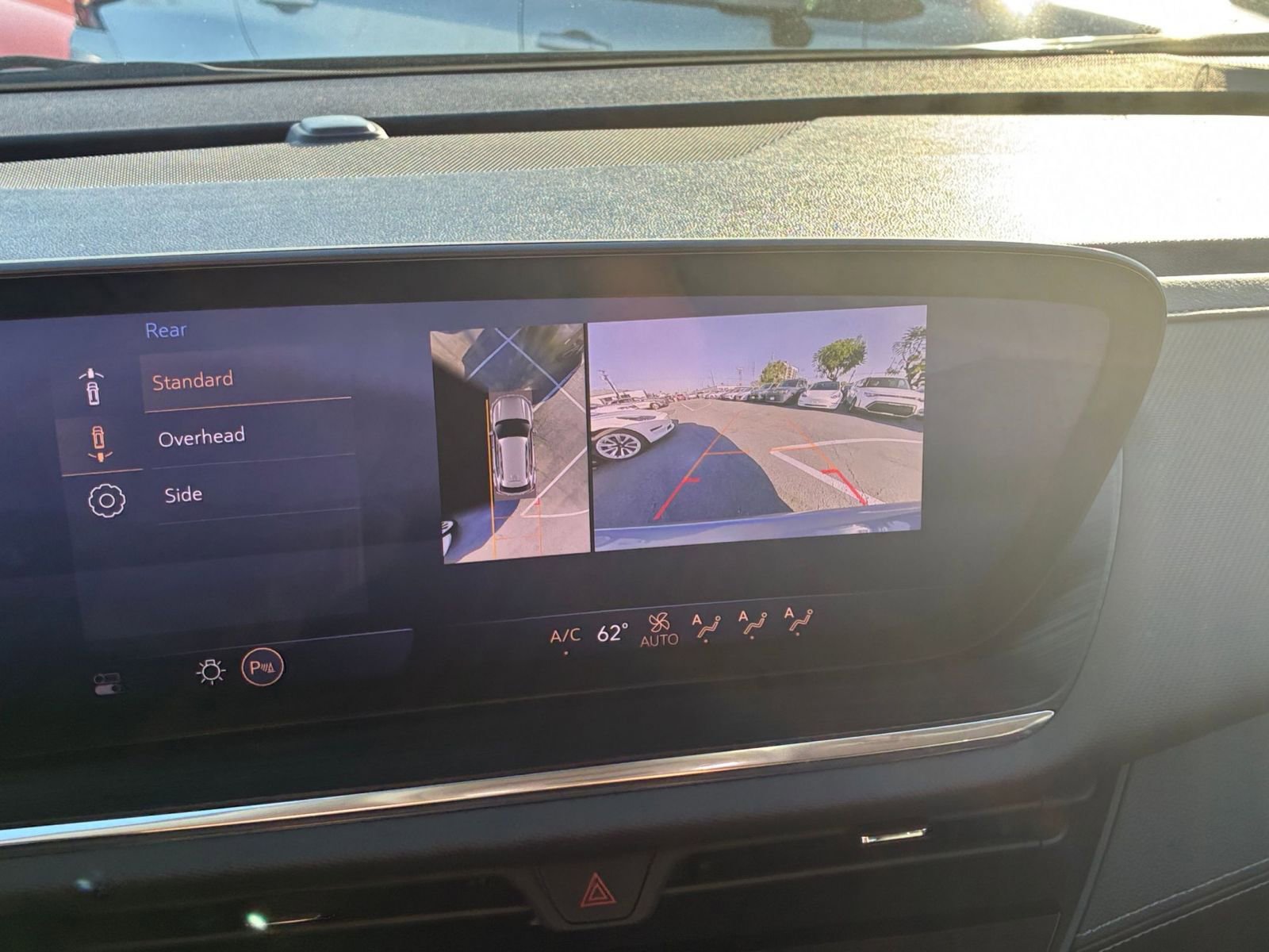 Used 2024 Buick Envision Preferred image 25