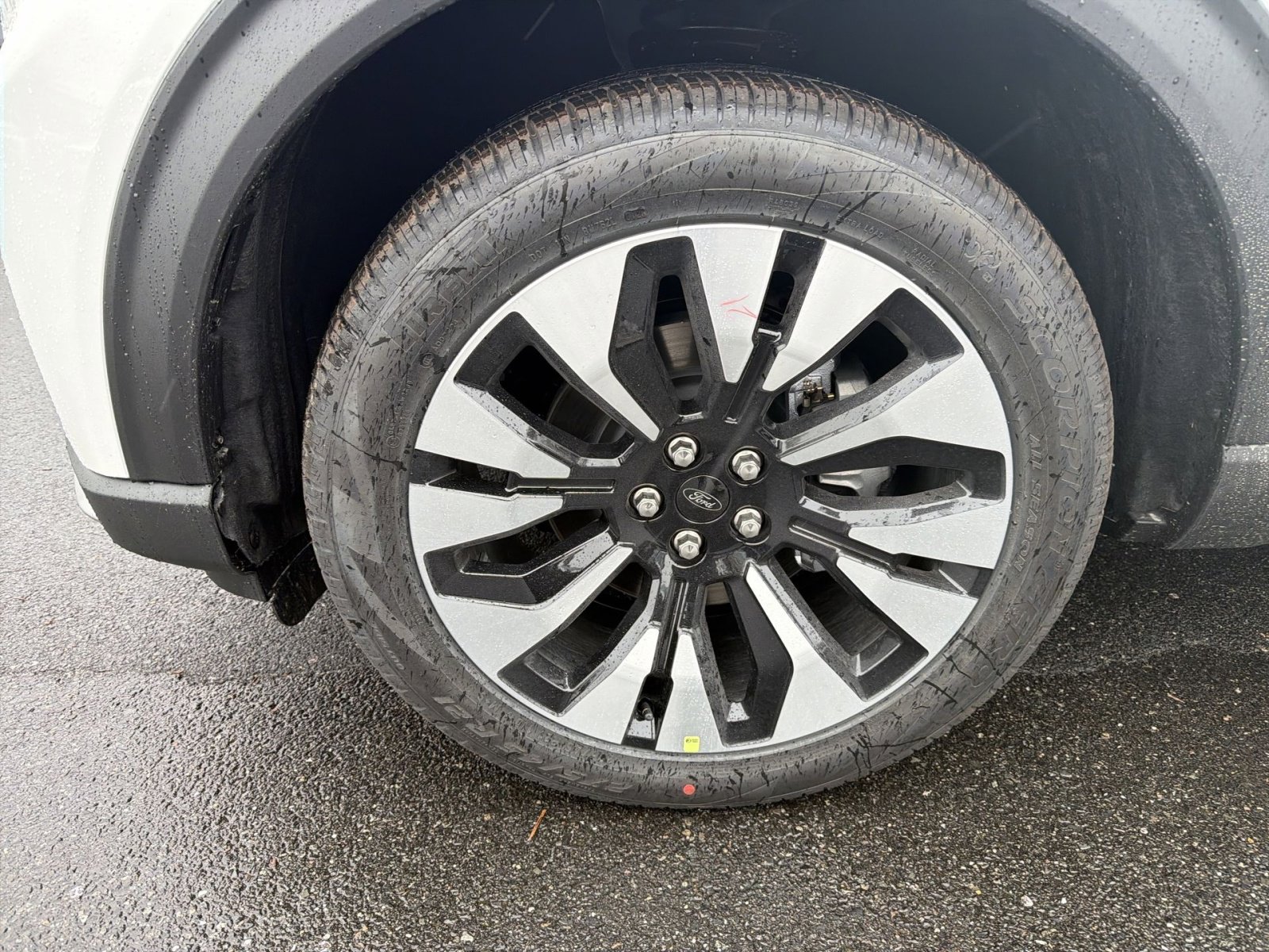 New 2026 Ford Explorer Platinum AWD/4WD image 17