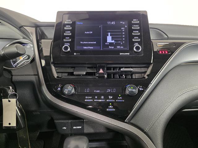 Used 2022 Toyota Camry SE w/ Cold Weather Package AWD/4WD image 32