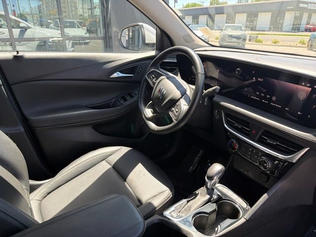 Used 2024 Buick Encore GX Sport Touring AWD/4WD image 12