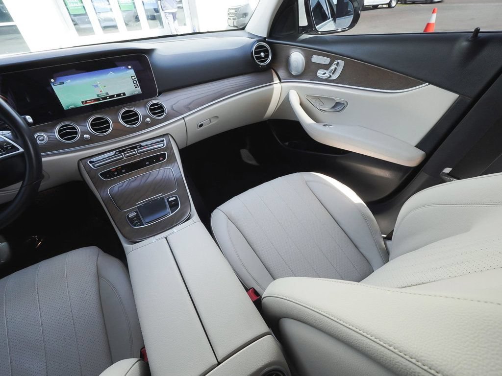 Used 2022 Mercedes-Benz E 350 4MATIC Sedan image 47