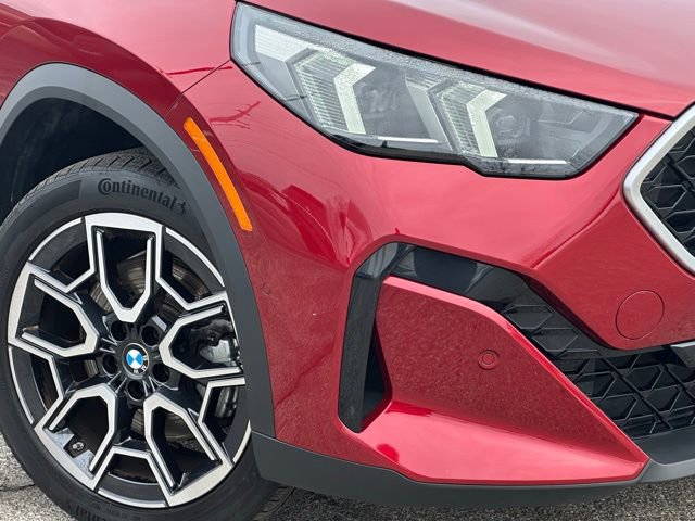 Certified 2025 BMW X2 xDrive28i image 11