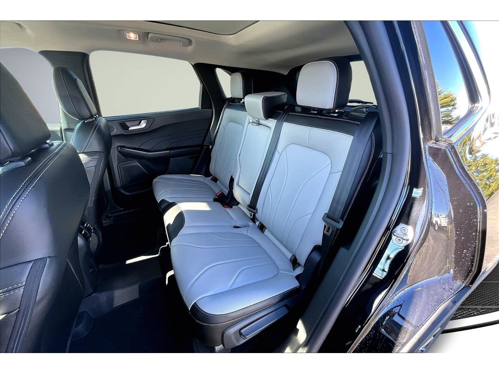 New 2026 Ford Escape SE w/ PHEV Premium Package image 34