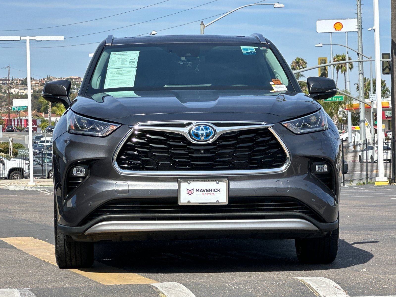 Used 2023 Toyota Highlander Platinum FWD image 7