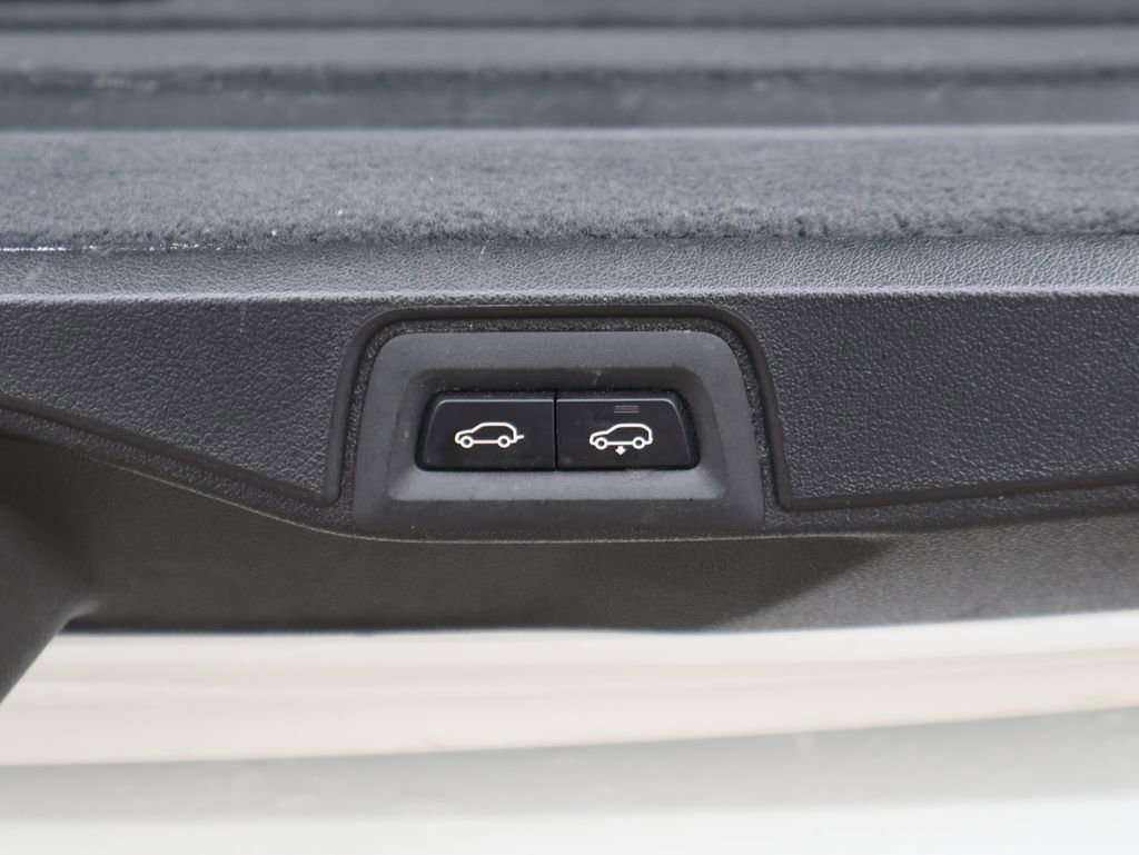 Used 2021 BMW X7 xDrive40i w/ Premium Package image 25