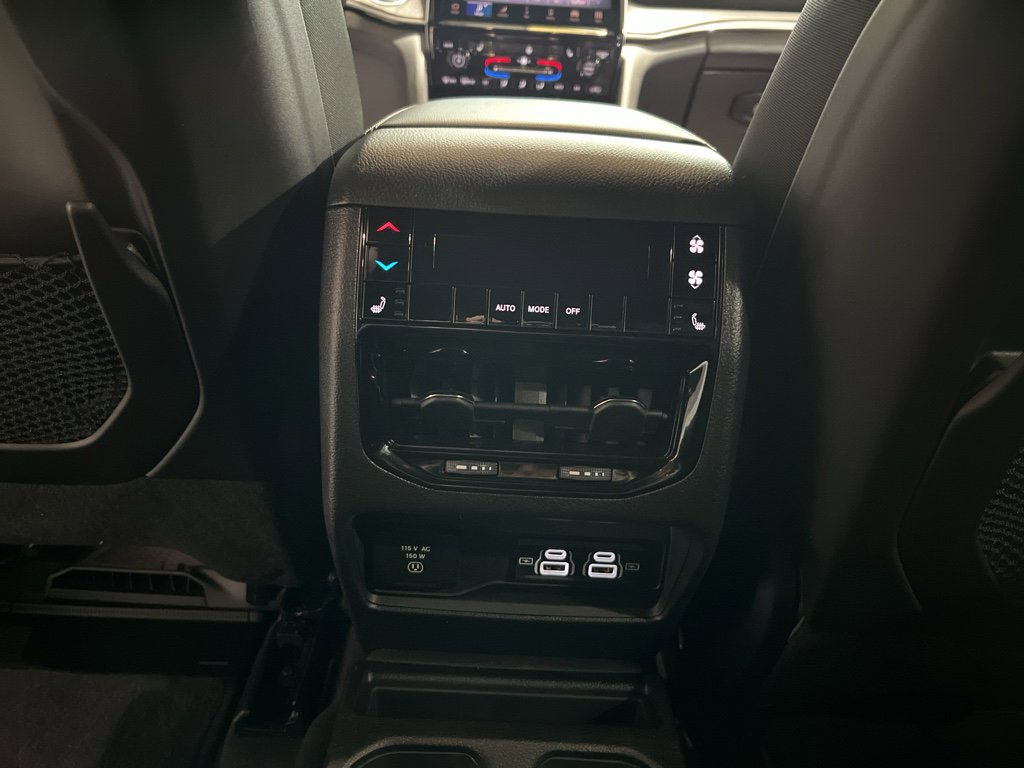 Used 2025 Jeep Grand Cherokee L Limited w/ Trailer Tow Package image 16