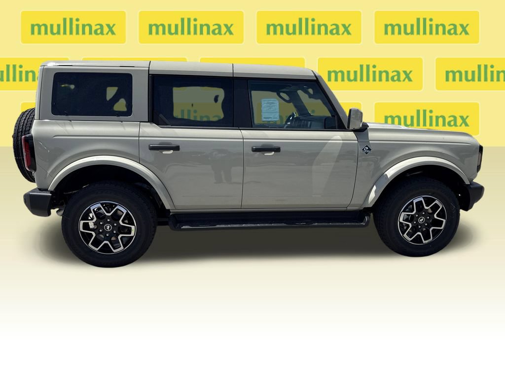 New 2026 Ford Bronco Outer Banks AWD/4WD image 16