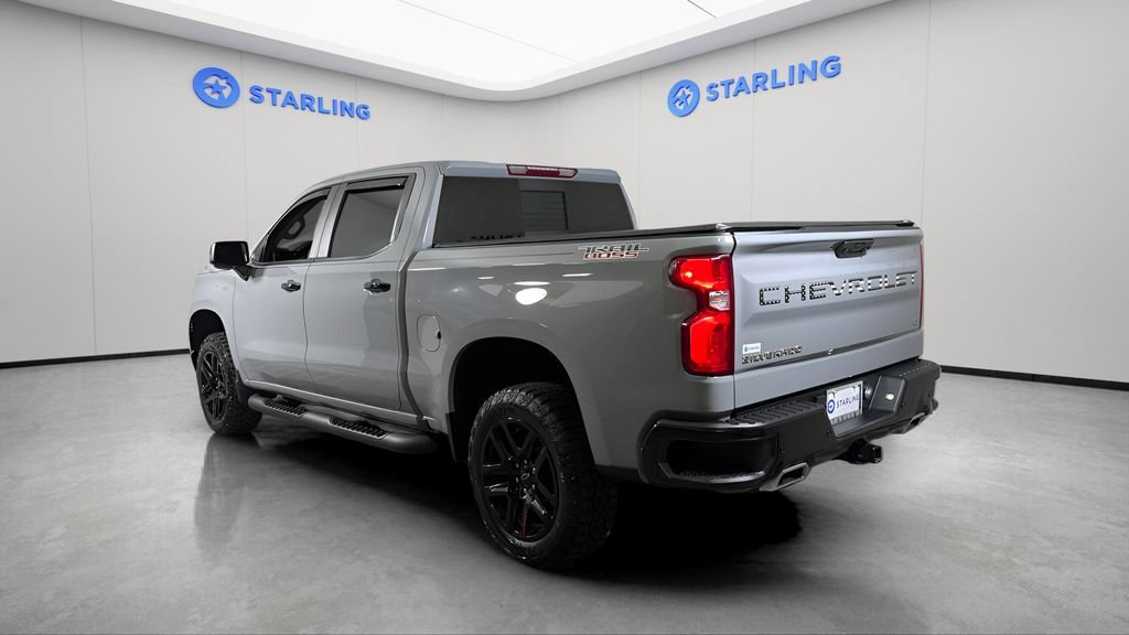 Used 2024 Chevrolet Silverado 1500 LT Trail Boss w/ LT Trail Boss Premium Package AWD/4WD image 5