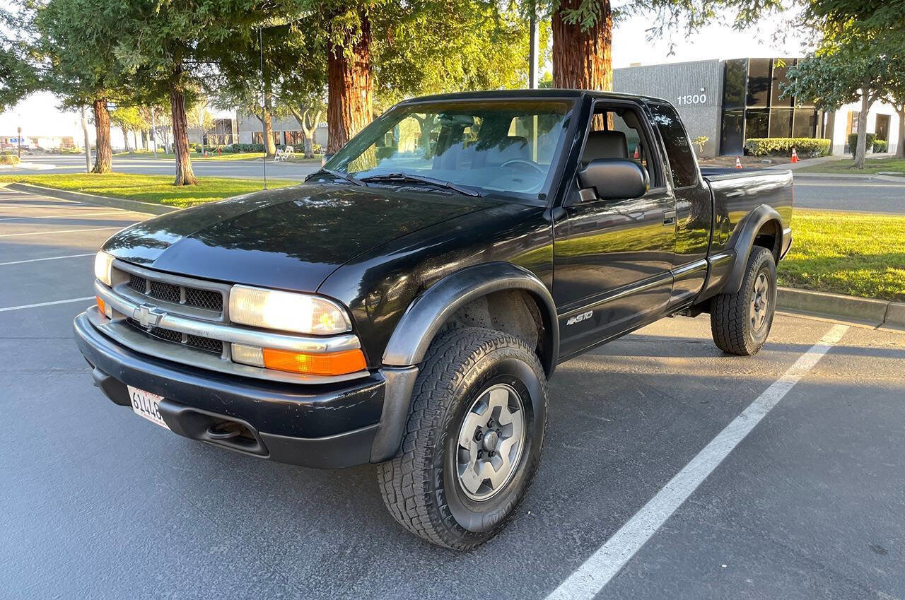Used 2003 Chevrolet S10 Pickup LS w/ LS Preferred Equipment Group image 3