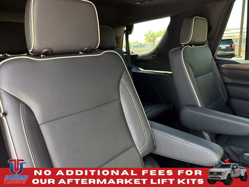 Used 2023 Chevrolet Tahoe Premier w/ Max Trailering Package AWD/4WD image 30