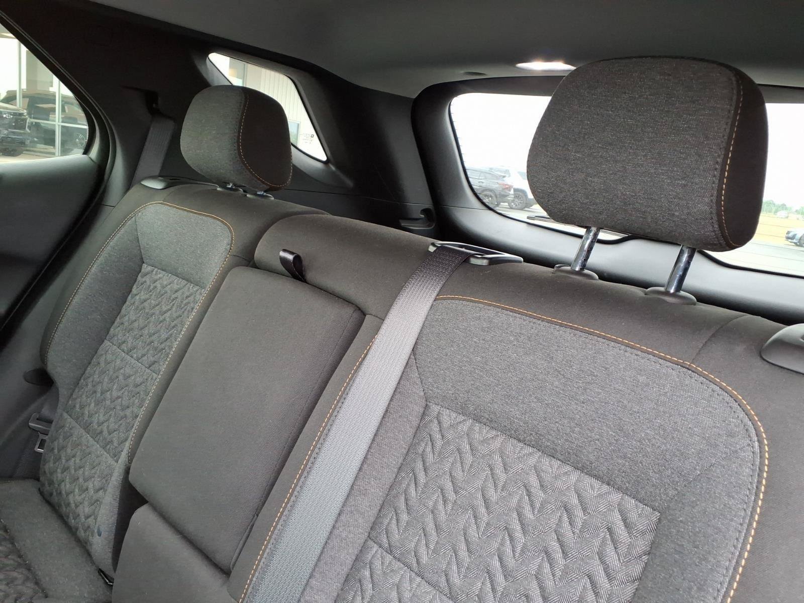 Used 2024 Chevrolet Equinox LT w/ LPO, Floor Liner Package FWD image 11