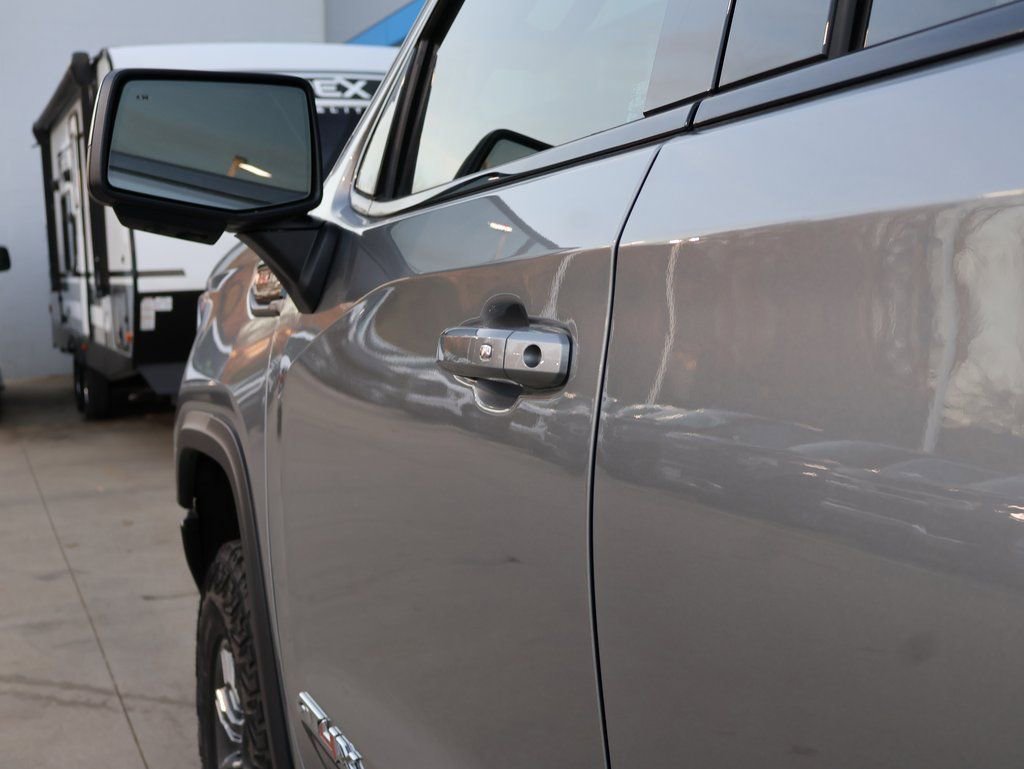 New 2025 GMC Sierra 1500 AT4X image 11