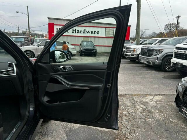 Used 2019 BMW X7 xDrive40i w/ Premium Package image 23