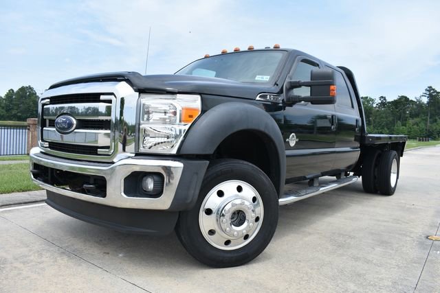 Used 2015 Ford F550 4x4 Crew Cab Super Duty w/ Lariat Interior Package image 11