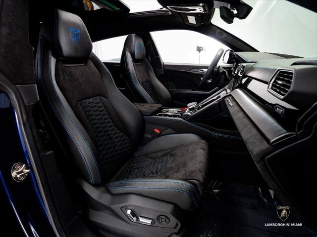 Used 2024 Lamborghini Urus S AWD/4WD image 40