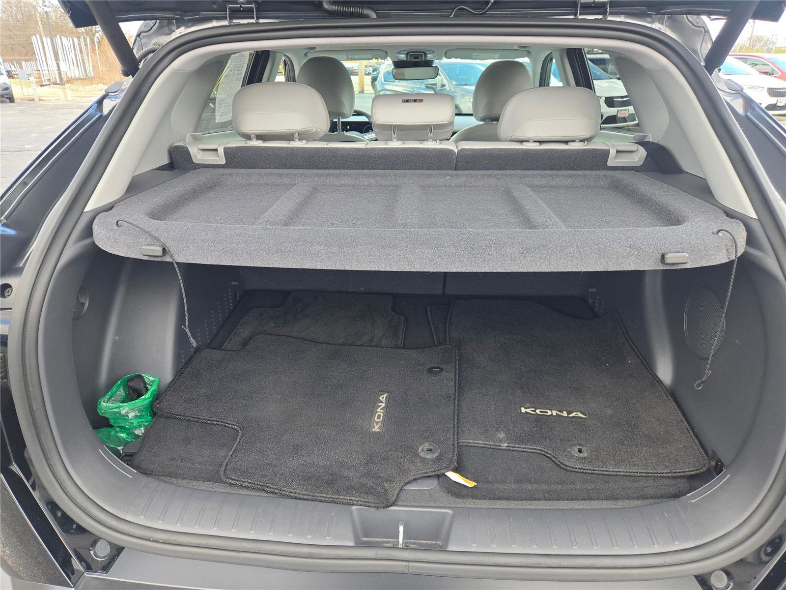 Used 2024 Hyundai Kona Limited AWD/4WD image 19