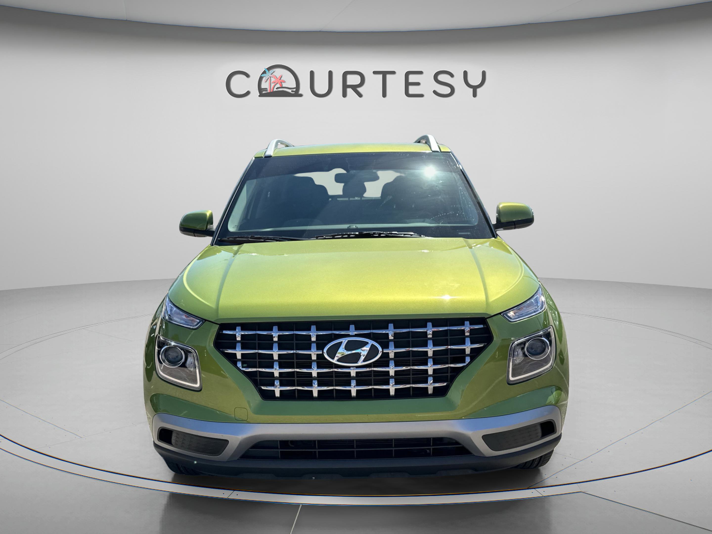 Certified 2023 Hyundai Venue SEL FWD image 8