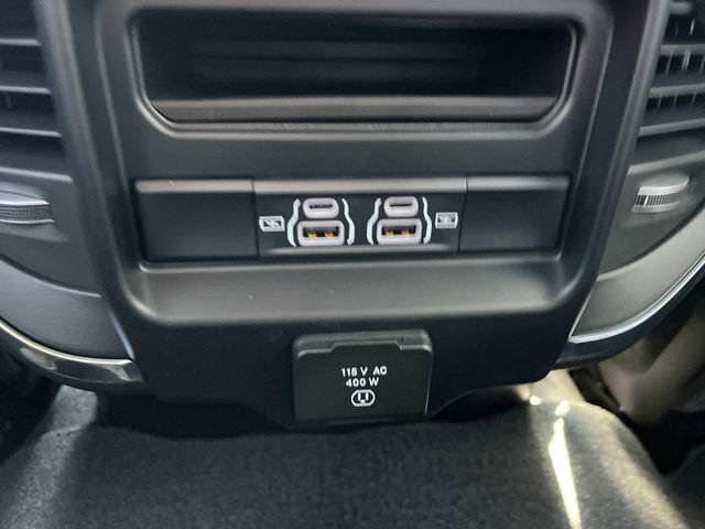 New 2026 RAM 2500 Laramie w/ Night Edition AWD/4WD image 6