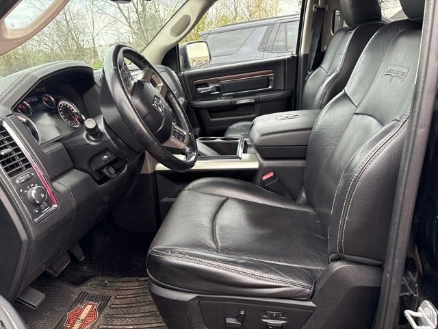 Used 2015 RAM 1500 Laramie w/ Convenience Group image 7