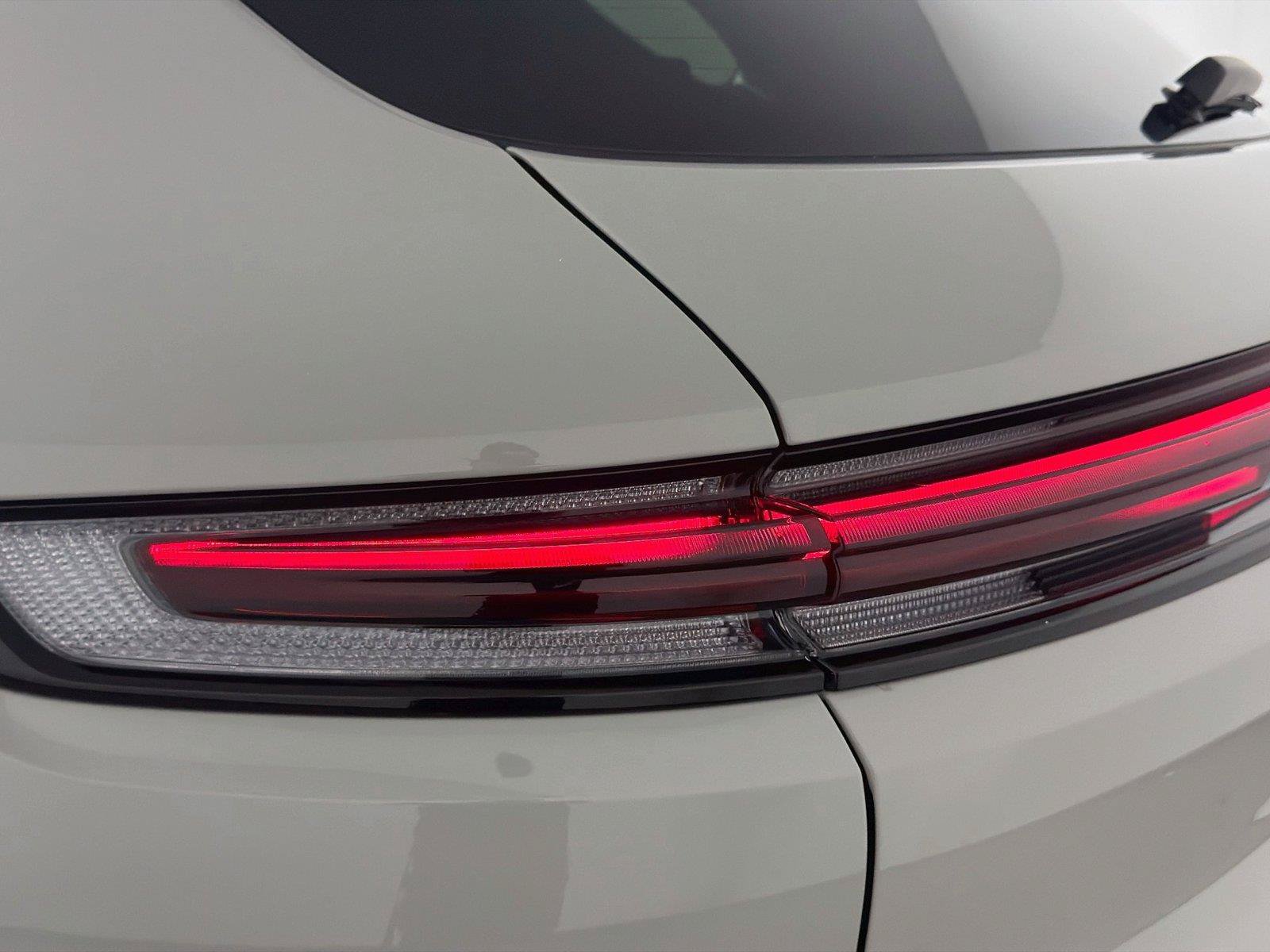 Certified 2026 Porsche Cayenne S AWD/4WD image 16
