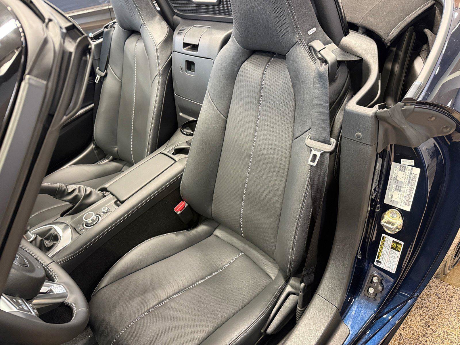 New 2025 MAZDA MX-5 Miata Grand Touring w/ Appearance Package RWD image 11