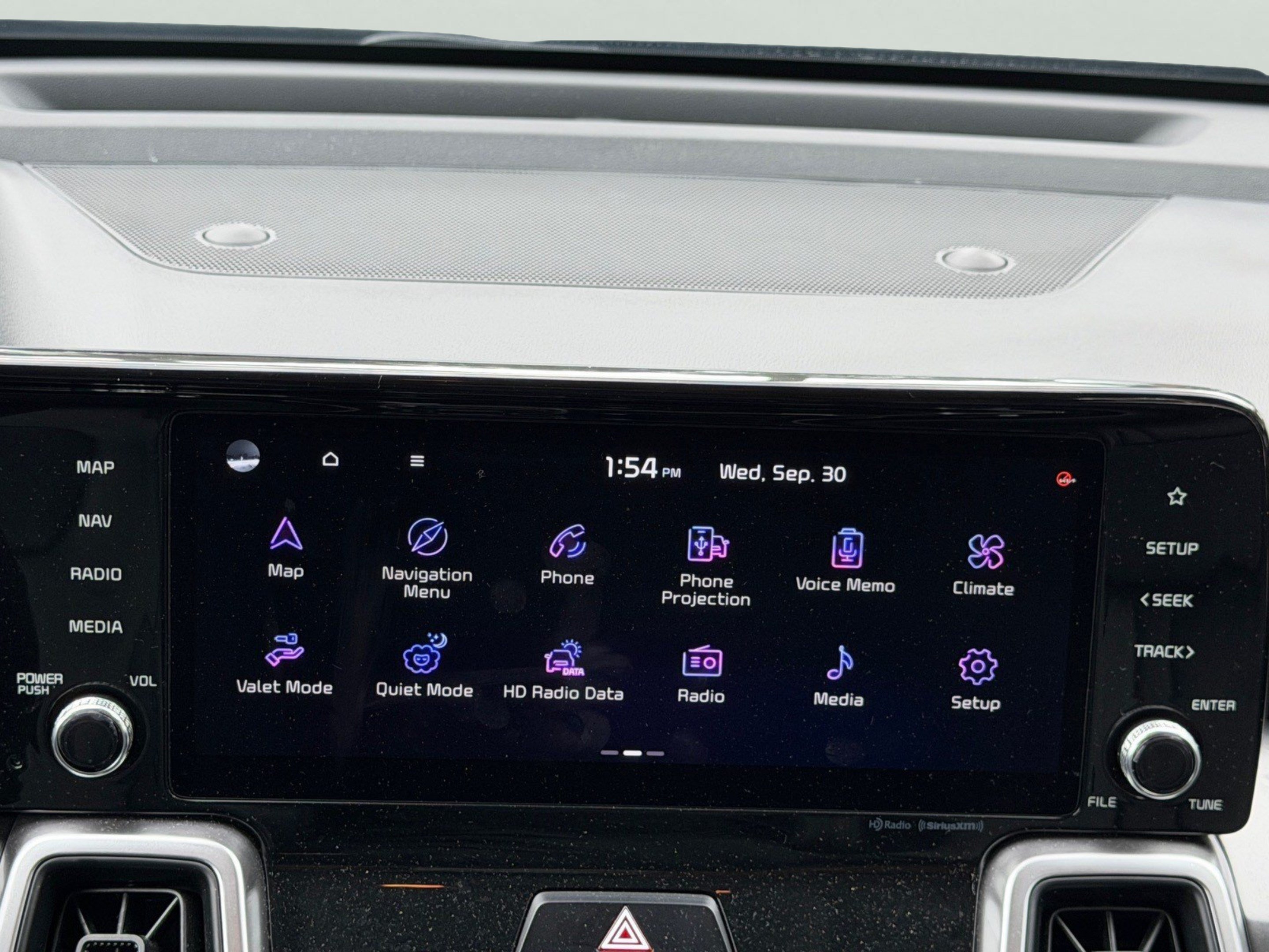 Certified 2023 Kia Sorento S FWD image 30