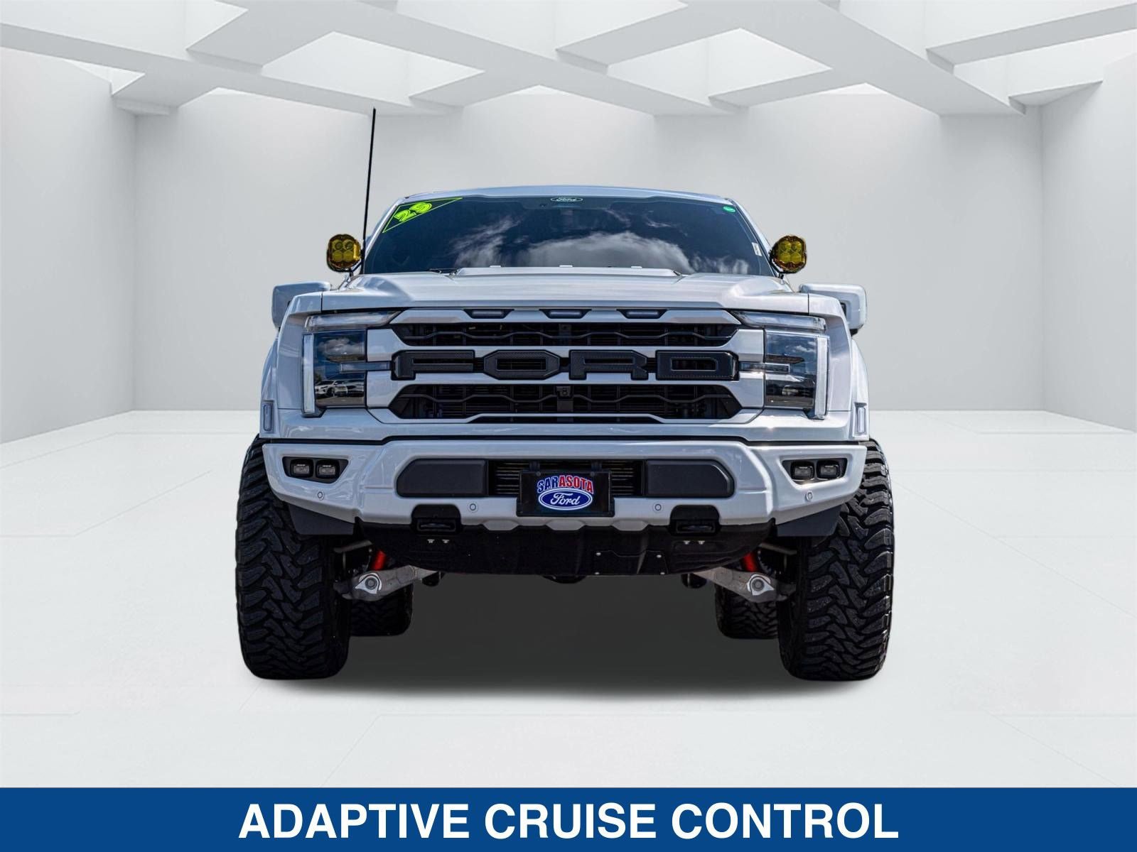 Used 2025 Ford F150 Raptor AWD/4WD image 8