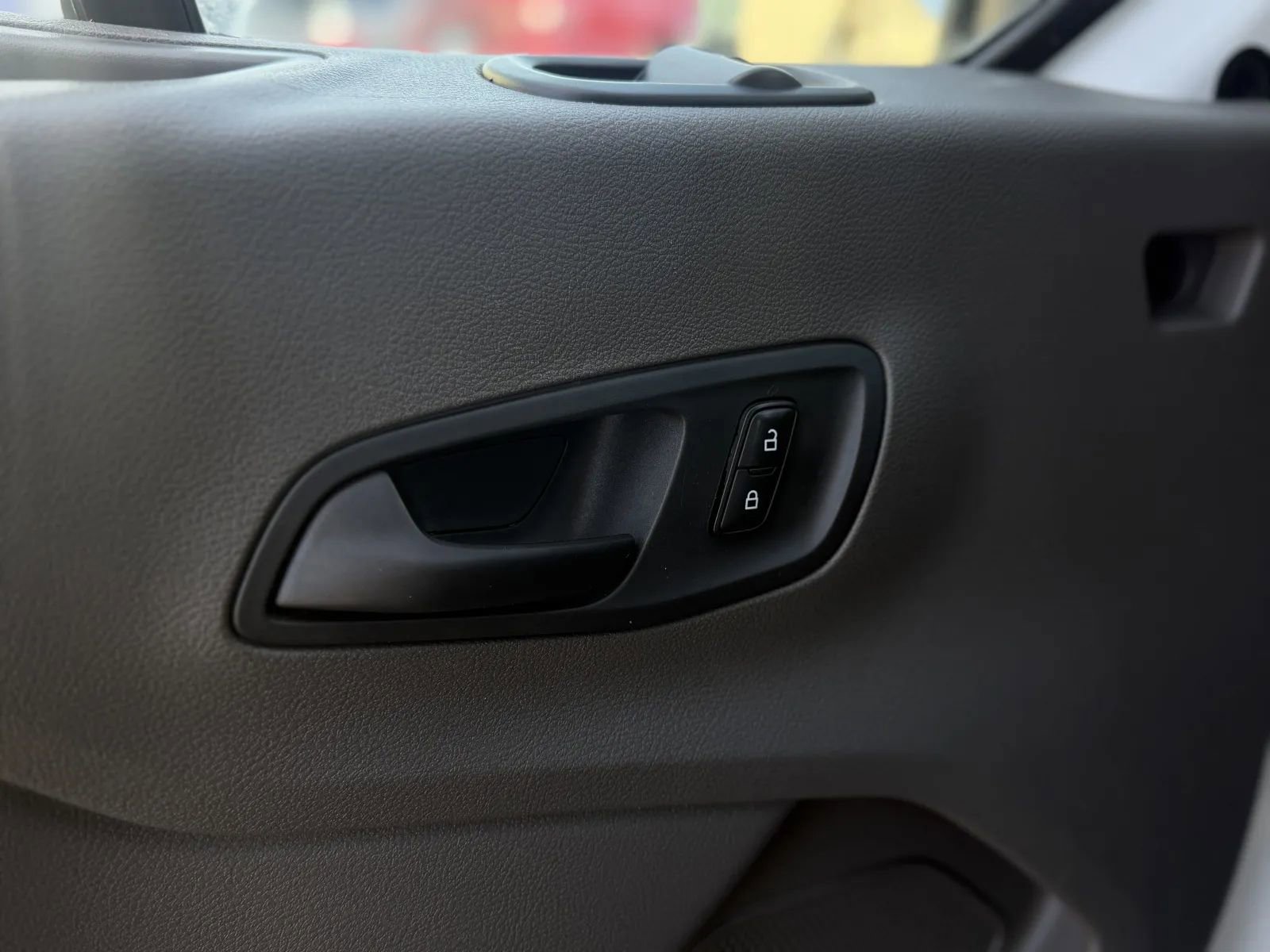 Used 2021 Ford Transit 350 XL AWD/4WD image 24