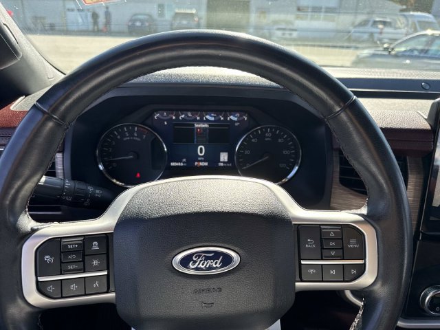 Used 2024 Ford Expedition Limited AWD/4WD image 28